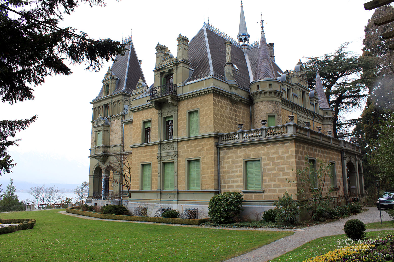 Schloss Hünegg